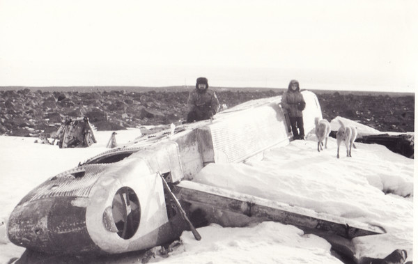 Холодно полярный 3. ТБ 3 на острове Рудольфа. ТБ-3 Чухновского на острове Рудольфа. Самолёта ант-6 на острове Рудольфа. Самолет тб3 на острове Рудольфа.