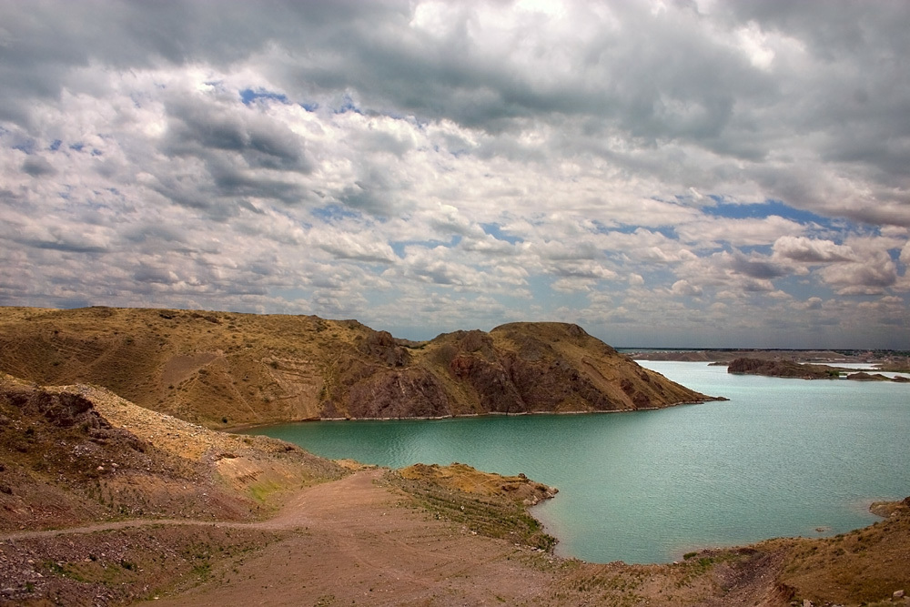 Казахстан Алматы водохранилище